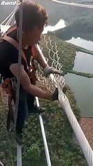 L'efficacité de cet ouvrier va vous satisfaire pour la journée