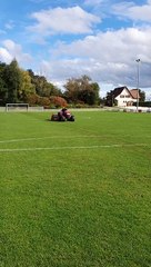 C est partie !   Emiettage  , sablage  au stade du vignoble .