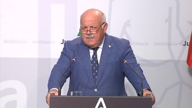 La Comisión de Salud Pública aprueba la 'tercera dosis' de la vacuna a los mayores de 65 años