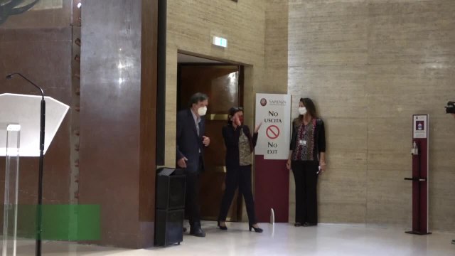 Parisi acclamato alla Sapienza dopo il Nobel: E' cambiato l'interesse nella scienza
