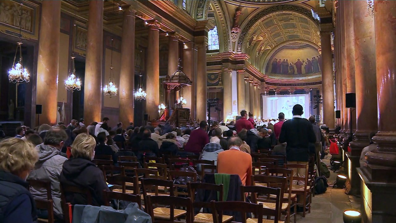 Papa Francisco sente "imensa dor" pela pedofilia na Igreja