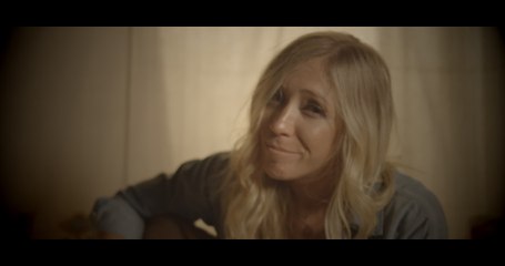 Ellie Holcomb - Gold