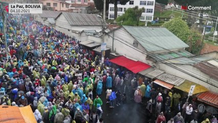 Produtores de folha de coca revoltam-se na Bolívia