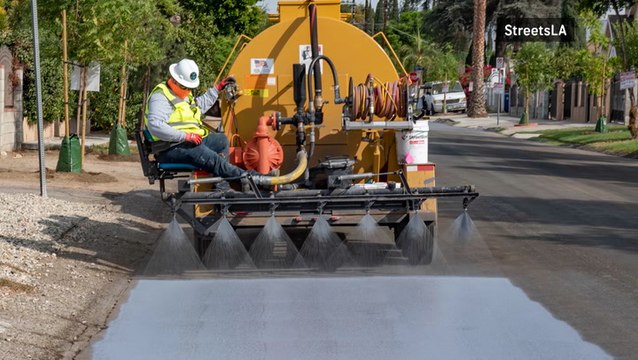 LA working to lower temperatures in neighborhoods
