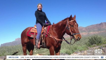 Mom who lost family in plane crash seriously hurt while horseback riding