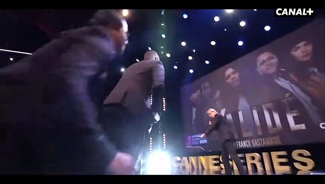 Validé Saison 1 - Le phénomène - L'équipe revient sur le succès de la première Saison