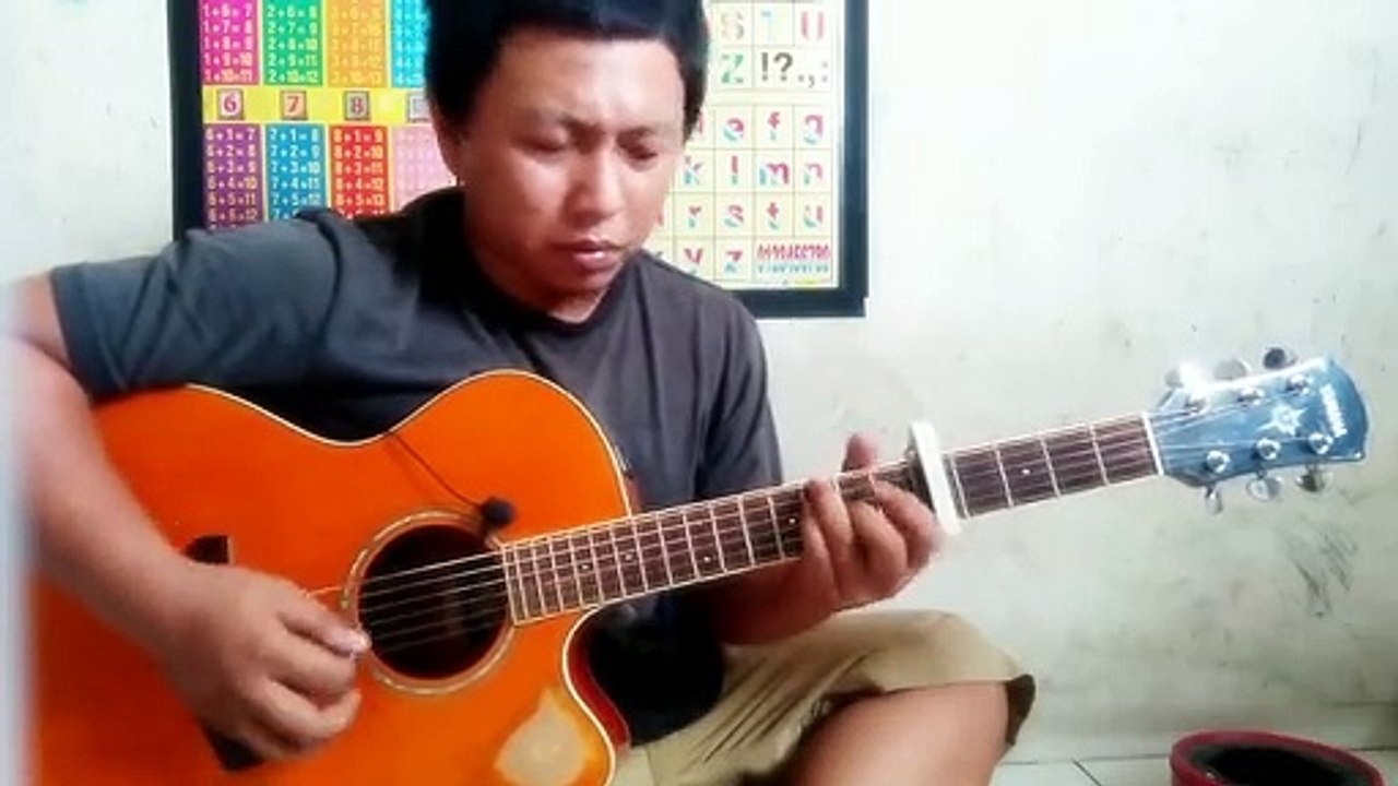QUEEN - Love of My Life (guitar solo cover)