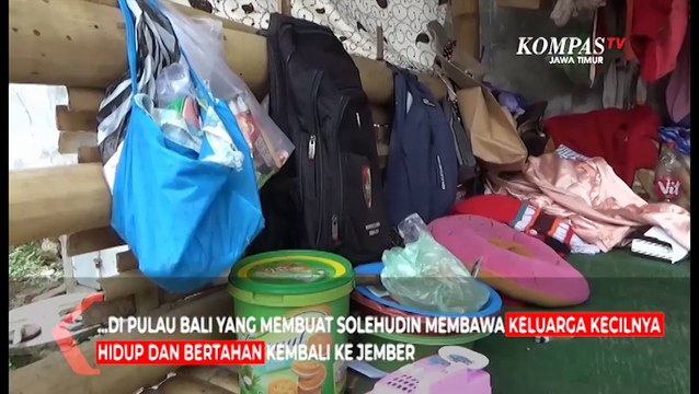 Kisah Keluarga Hidup di Pos Kamling