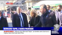 Brigitte Macron arrive à l'église Saint-Germain-des-Prés pour rendre hommage à Bernard Tapie