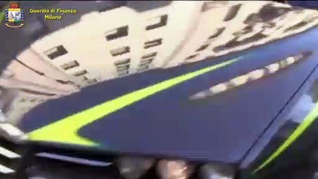 Evasione fiscale, lo yacht usato dall'influencer Bellezza sequestrato dalla finanza