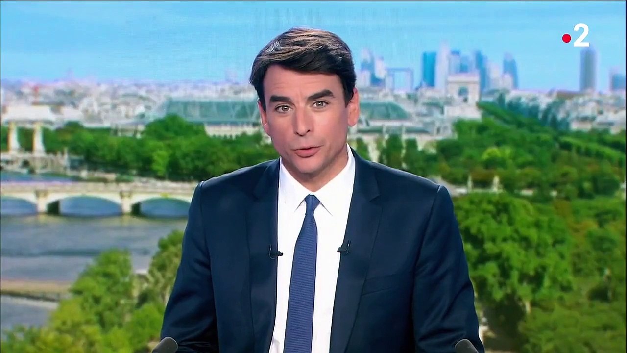 Bernard Tapie : des personnalités de tous les horizons présents lors de son hommage à Paris