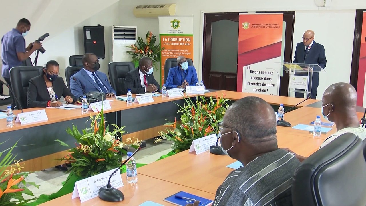 Signature d'un accord de coopération entre la CI et le Burkina Faso pour lutter contre la corruption