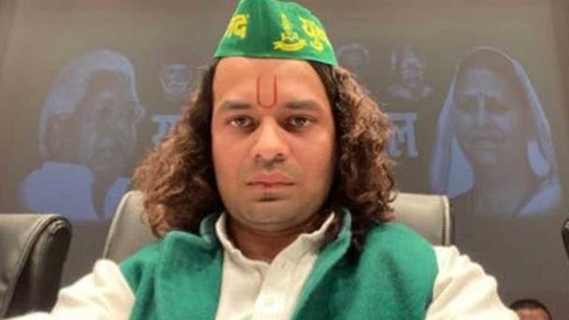 Tej Pratap expelled from RJD, claims Shivanand Tiwari