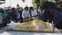 El asesinato selectivo de tres civiles desata la indignación en Cachemira