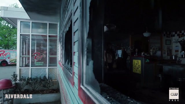 Riverdale Season 5 Episode 19 Sneak Peek Riverdale RIP(?) (2021) Season Finale