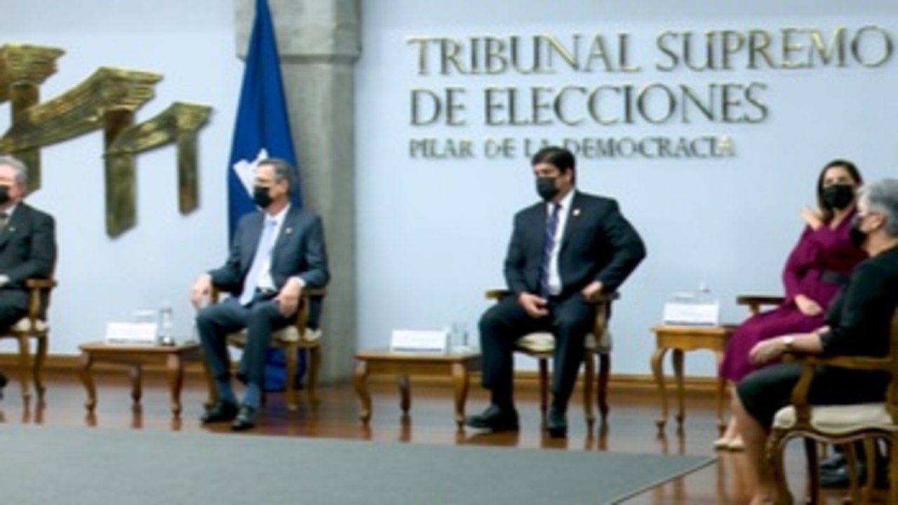 Costa Rica comienza el camino a las elecciones presidenciales con 27 candidatos