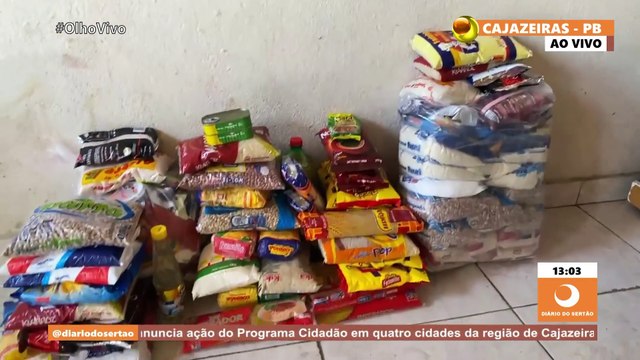 Viúva que estava desesperada e com muita fome, chora de alegria após receber ajuda em Cajazeiras