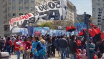 Marchas y ollas populares en Buenos Aires para exigir alimentos y empleo