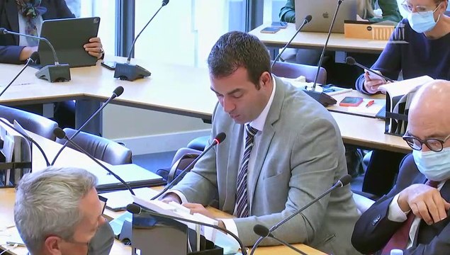 Commission de la défense : Mme Geneviève Darrieussecq, Ministre déléguée auprès de la ministre des Armées ; Général d’armée Christian Rodriguez, directeur général de la gendarmerie nationale (DGGN) - Mercredi 6 octobre 2021