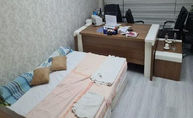 MAKAM ODASINI ÖĞRENCİLERE TAHSİS ETTİ