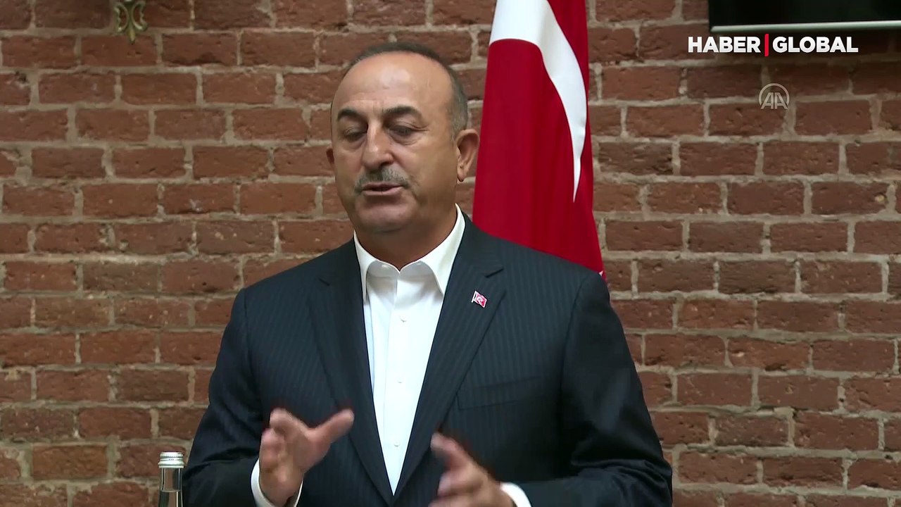 Dışişleri Bakanı Mevlüt Çavuşoğlu'dan Macron'un sözlerine tepki: Doğrudan yüzümüze söylemeli