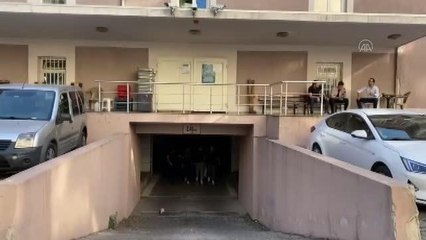 Son dakika gündem: İzmir'deki FETÖ operasyonunda yakalanan 22 şüpheliden 3'ü tutuklandı