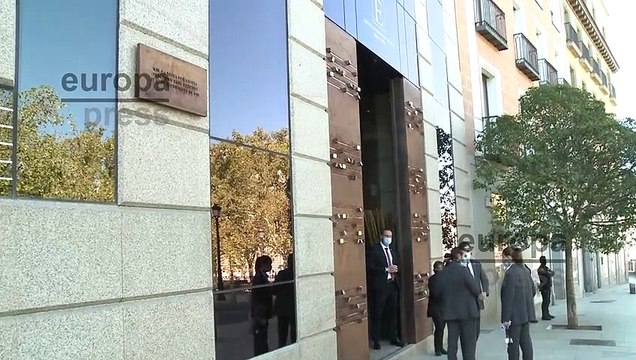 Doña Sofía preside la reunión del Círculo Internacional de la Escuela Superior de Música Reina Sofía