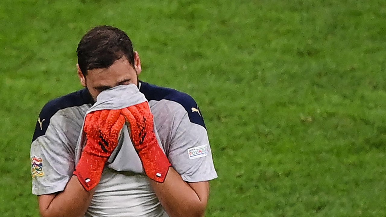 Italie-Espagne (1-2) : Donnarumma en pleurs après avoir été copieusement sifflé à Milan