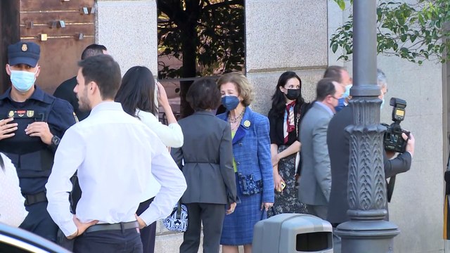 Así evita hablar la Reina Sofía del regreso del Rey Juan Carlos a España