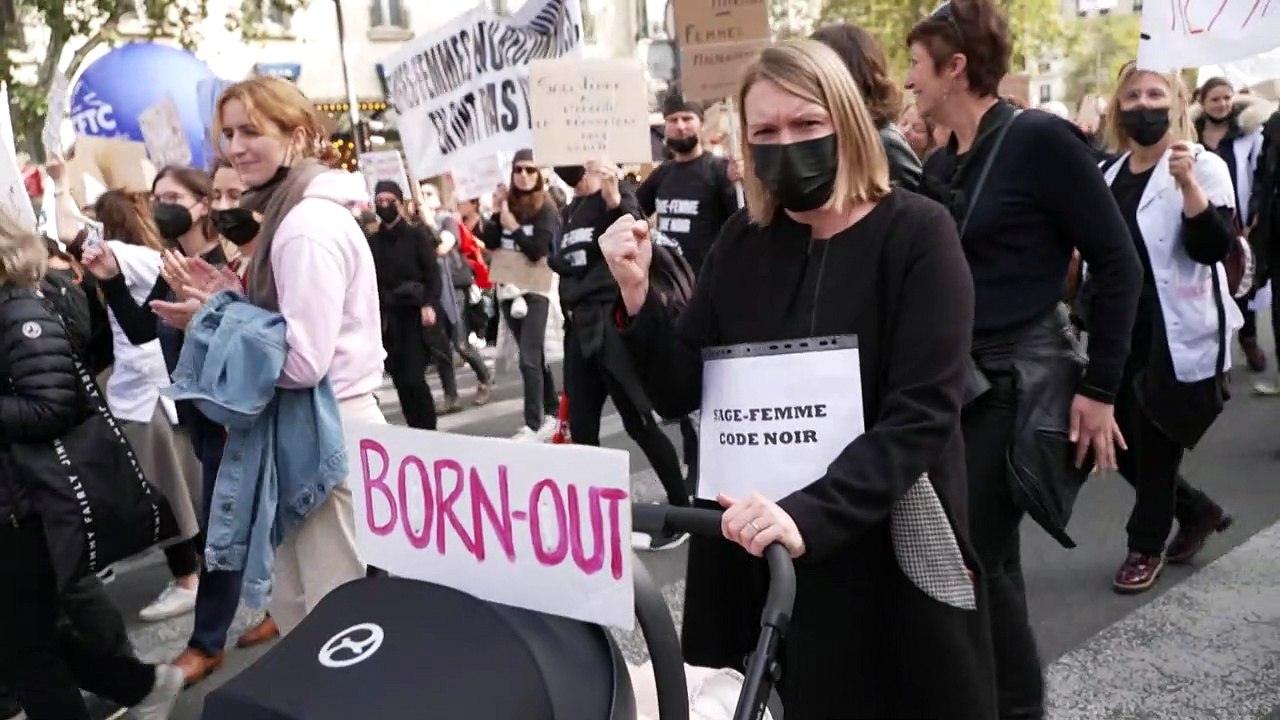 Les sages-femmes dans la rue pour dénoncer un "burn out"