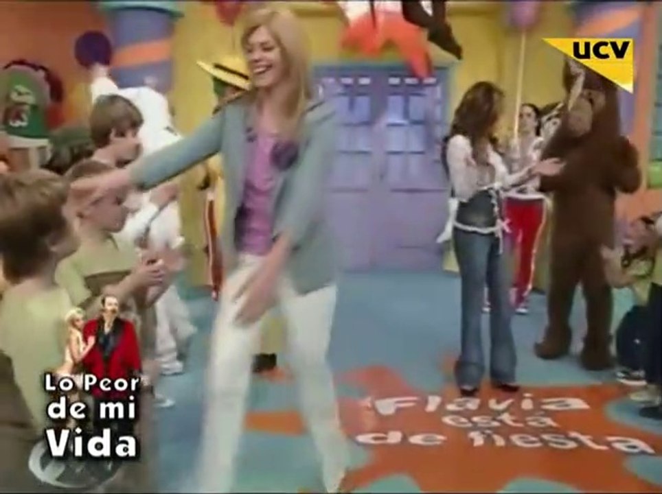 Flavia esta de fiesta (Natalia Forchino)