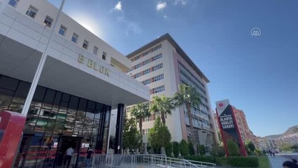 Otomobil hırsızlığı yaptıkları belirlenen şüphelilerden 2'si tutuklandı