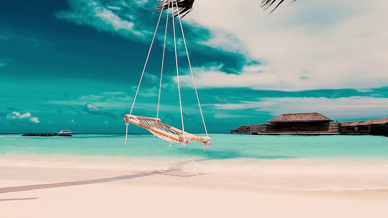 Exploring The Maldives - Tropical Paradise of the Indian Ocean - 4K Travel Video Tour / VLOG