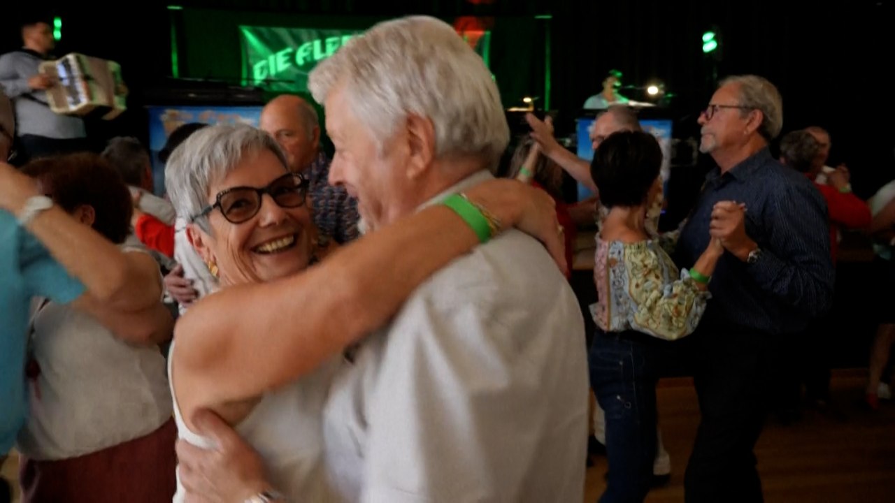 Retrouver les thés dansants : « C’est un plaisir formidable »