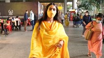 Bollywood Actress Sara Ali Khan Spotted at Mumbai Airport | FilmiBeat