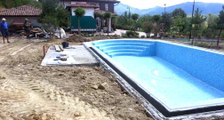 Vendée, il construit sa piscine sans autorisation et va vite le regretter