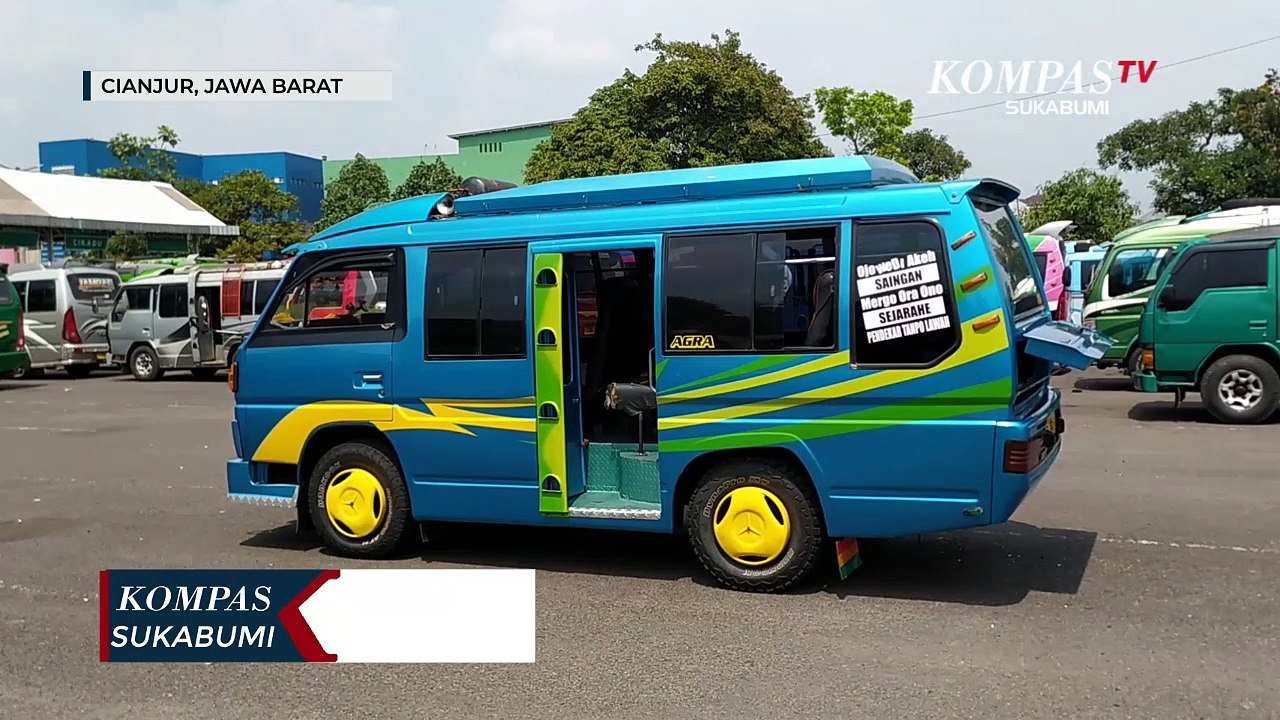 Travel Gelap Merajalela, Sopir Angkutan Nekad Bakar Ban