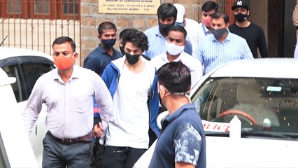 Aryan Khan leaves NCB Office to JJ Hospital for Medical Test | FilmiBeat