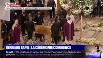 La chanson Le Phoenix de Sophie Tapie durant les obsèques de son père, Bernard.