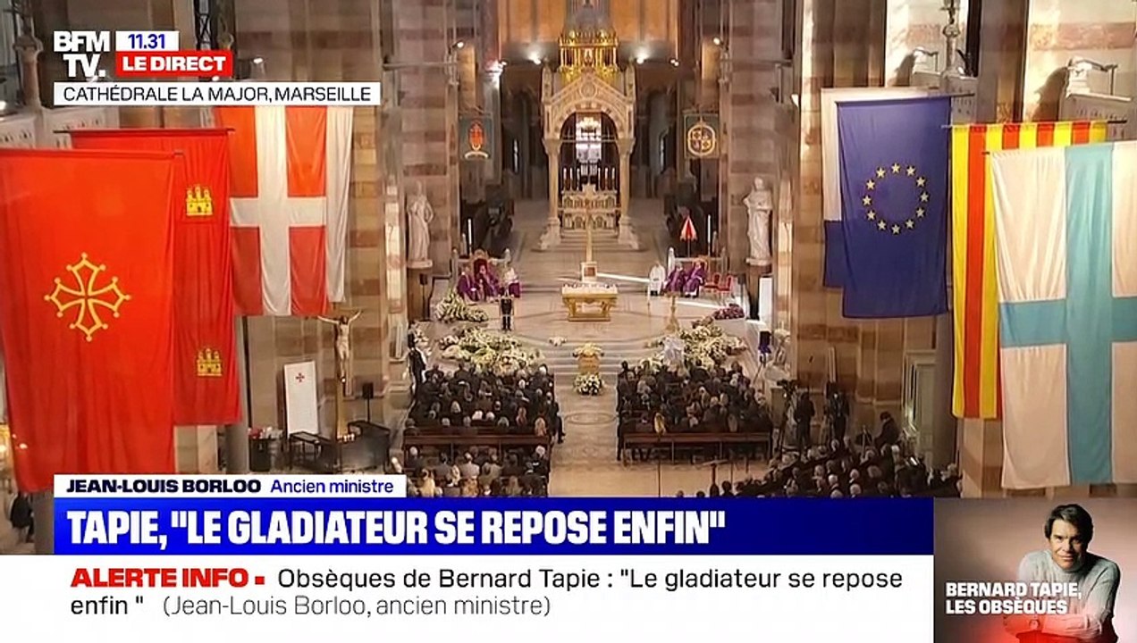Jean-Louis Borloo submergé par l'émotion en la...