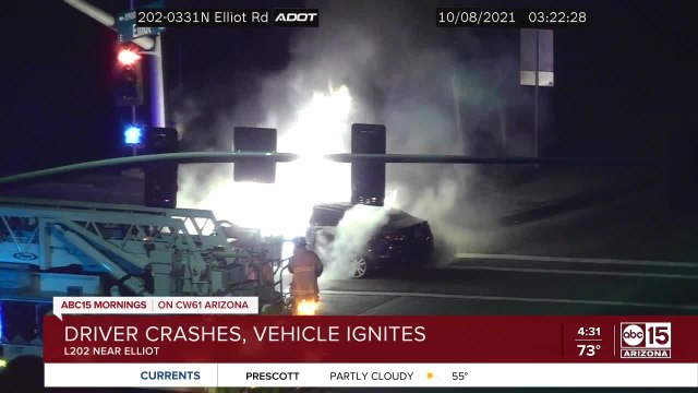 Nobody hurt when car erupts in flames near Loop 202 and Elliot Road