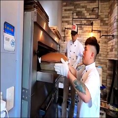 Satisfying giant chocolate jiggly cake cutting