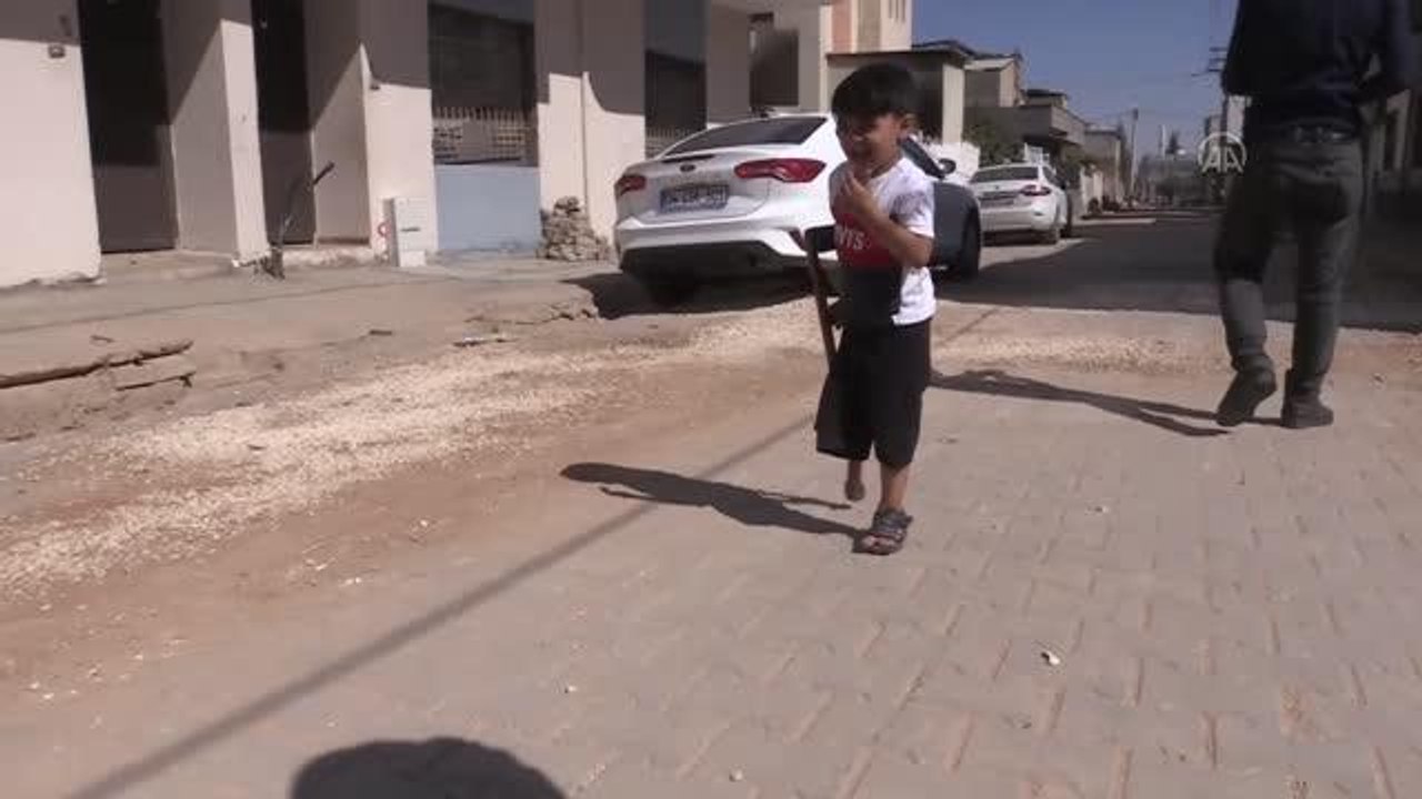 Suriyeli Muhammed protez bacakla hayata tutunacak