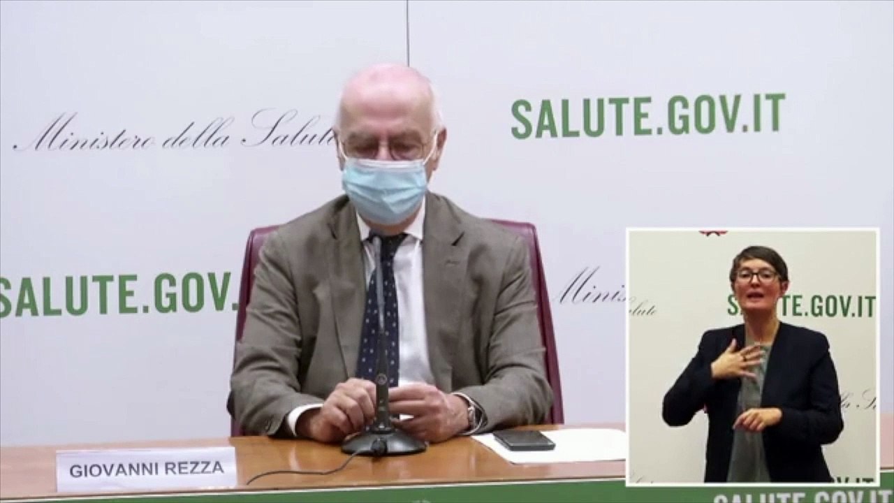 Vaccino, Rezza: "Non pensiamo a terza dose per tutti. Importante per persone fragili e over 80"