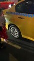 İstanbul'da taksici zulmü! 'Çocuğum üşüyor, kısa mesafe ama 100 lira vereyim' dese de ikna edemedi