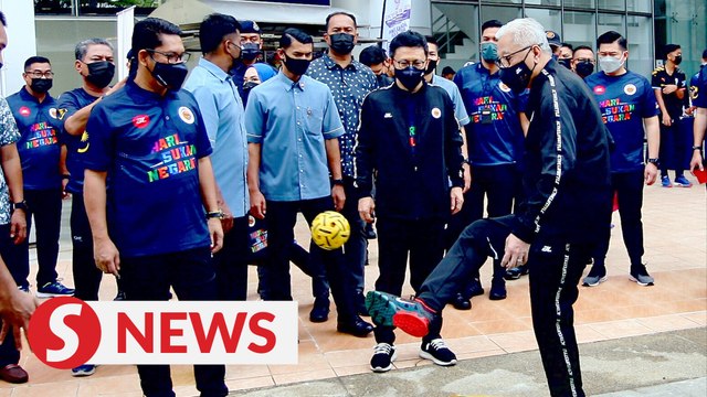 PM launches initiatives to promote women, youth, talent development in sports