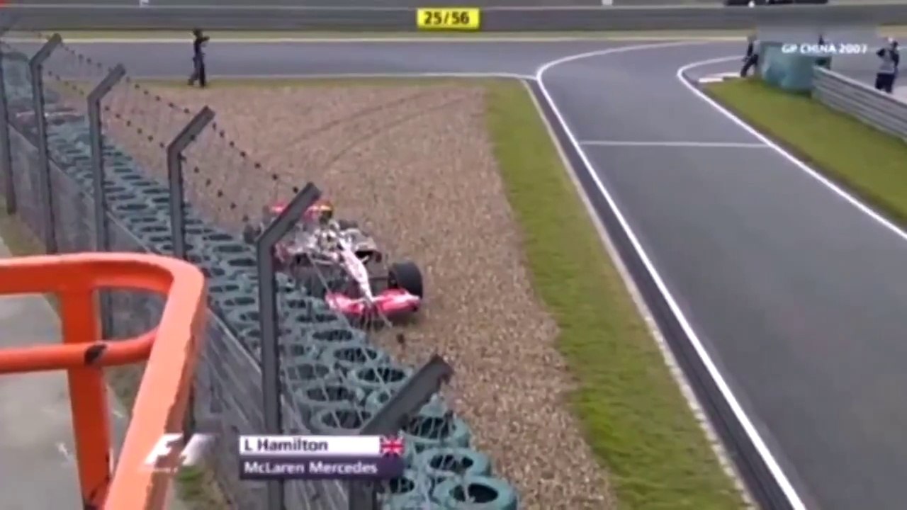 F1 2007 China Race Hamilton Retire Epic Commentary RMC Febreau Touche Plus Le Sol