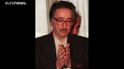 وفاة أبو الحسن بني صدر...أول رئيس للجمهورية الإسلامية الإيرانية في باريس