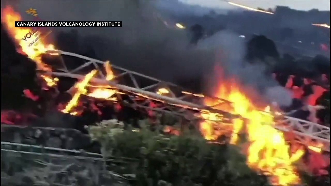 La palma: neuer lavastrom verschlingt häuser und strommasten