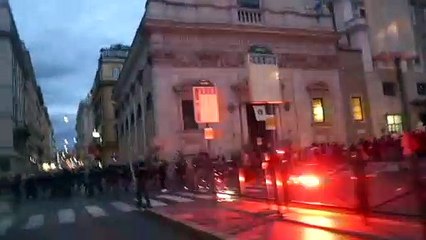 Fuertes enfrentamientos en Roma entre policía y manifestantes contra el pase verde